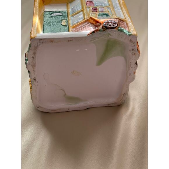 Vintage General Store Ceramic Cookie Jar - Picture 9 of 9